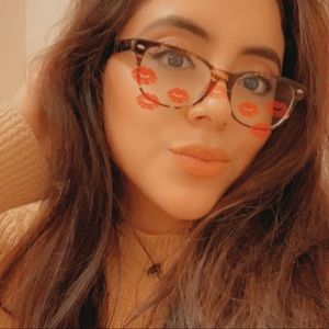 Meet your Posher, Eileen